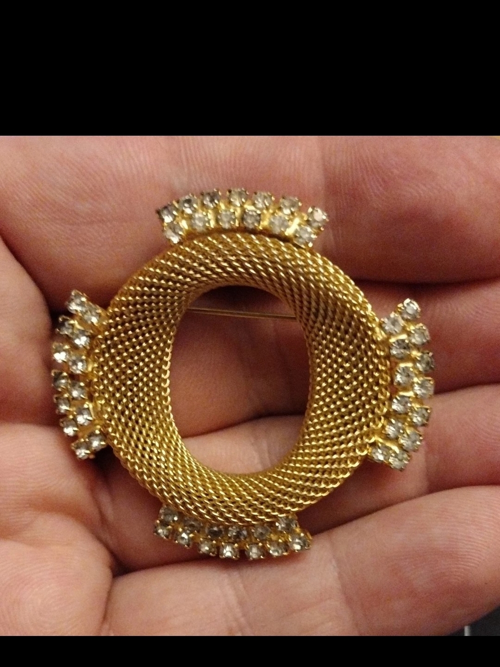 Vintage Mesh Oval Brooch Gold Tone Metal Pin Clear Rhinestone Accents Retro